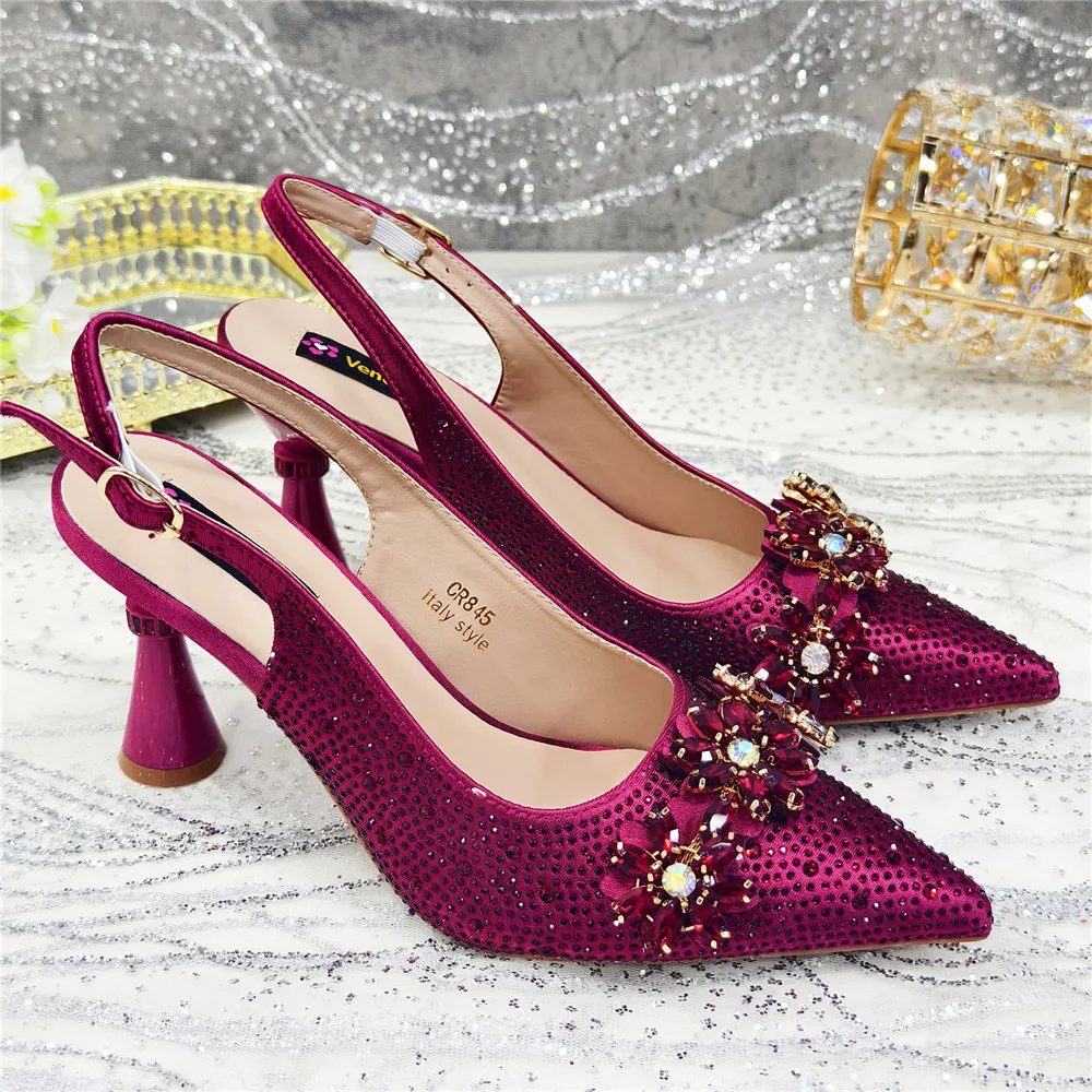 New Fashion Pointed Toe Shoes Heels Elegant Italian Woman Wedding for Party Shoes Women Party Pumps Decorated with Rhinestone