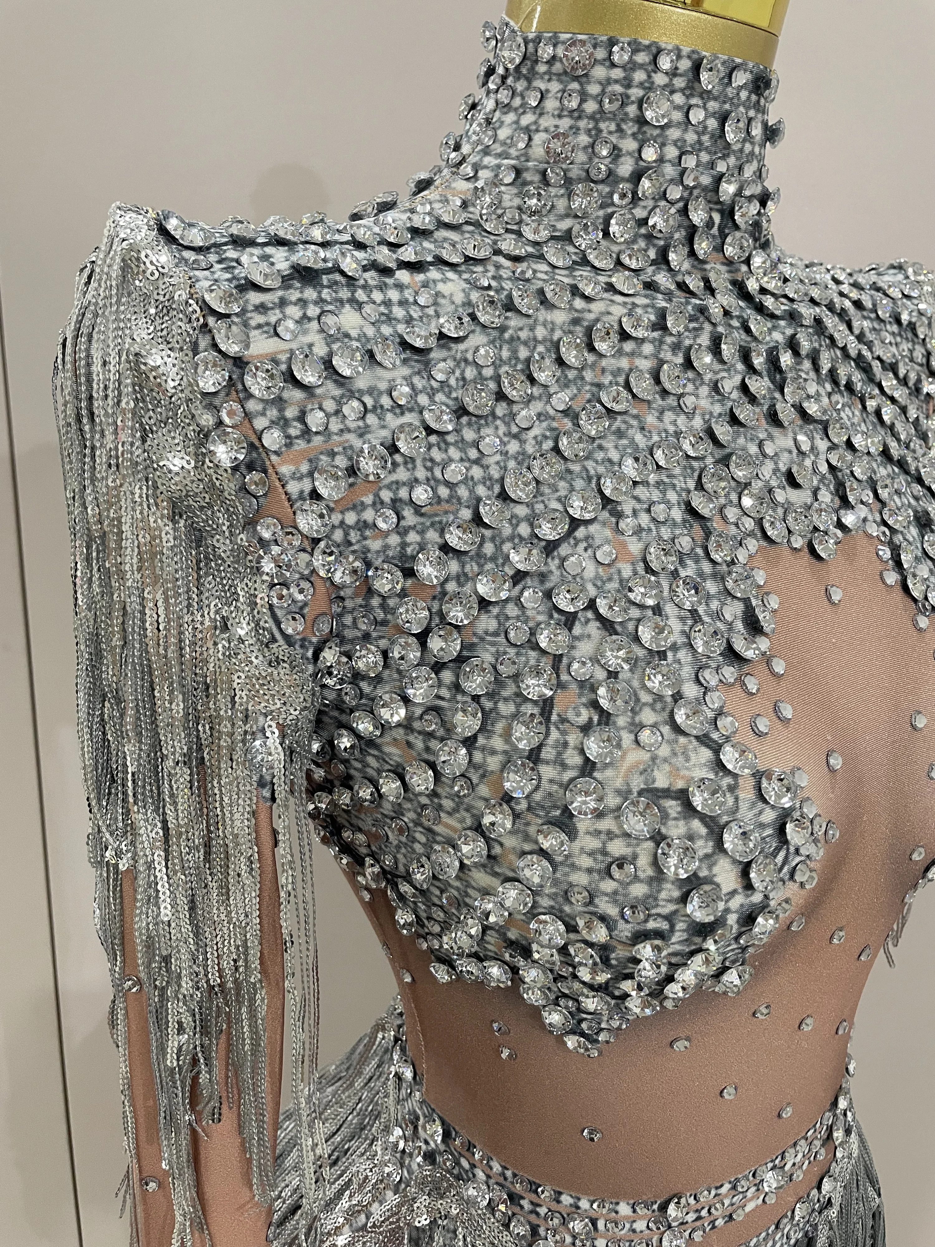 Women Sparkly Rhinestone Sequin Tassel Stretch Bodysuits 2025 New Arrival Birthday Party Nightclub Dj Stage Performance Costume