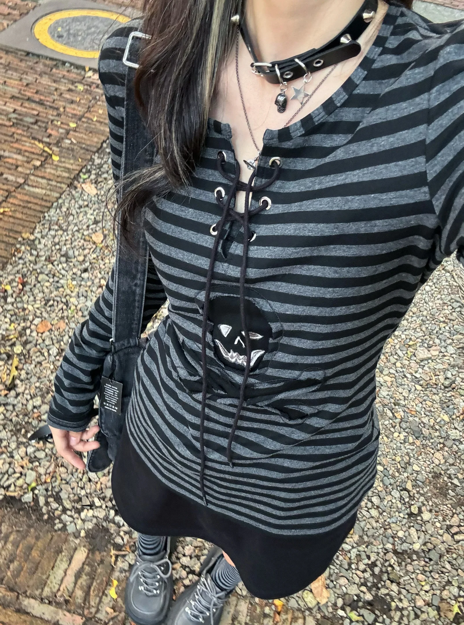 Tonngirls Gothic Retro T-shirt Women Lace Up Striped Casual Shirt Y2k Vintage Print Graphic Tops Streetwear american Grunge Tops