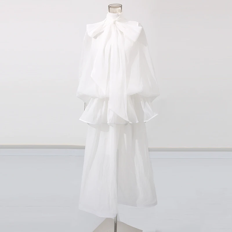 TWOTWINSTYLE Loose Minimalist Elegant Dresses For Women High Neck Half Sleeves Patchwork Folds Elegant Dress Female Clothing New