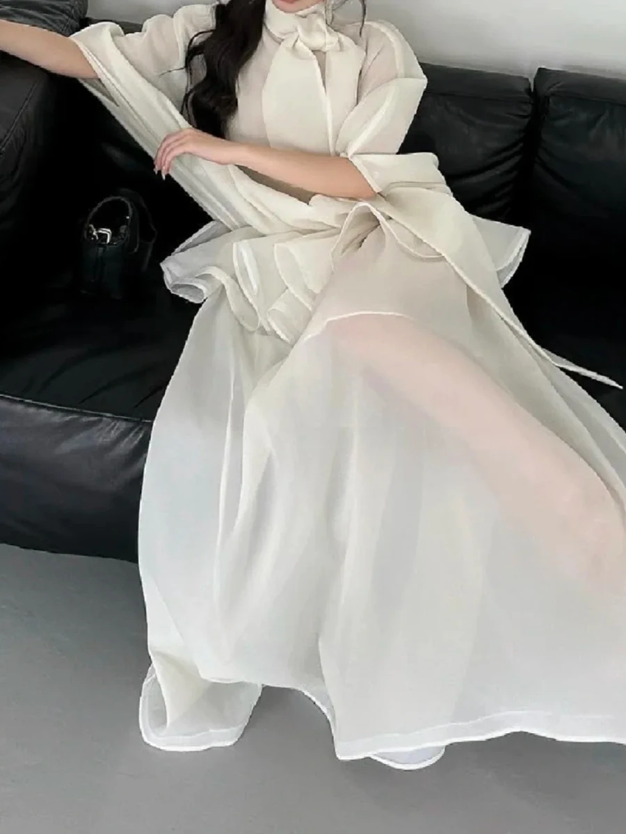 TWOTWINSTYLE Loose Minimalist Elegant Dresses For Women High Neck Half Sleeves Patchwork Folds Elegant Dress Female Clothing New