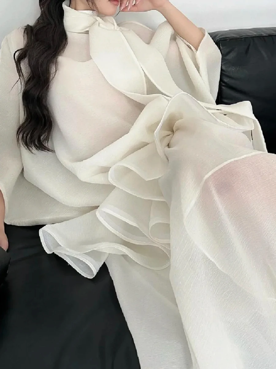 TWOTWINSTYLE Loose Minimalist Elegant Dresses For Women High Neck Half Sleeves Patchwork Folds Elegant Dress Female Clothing New