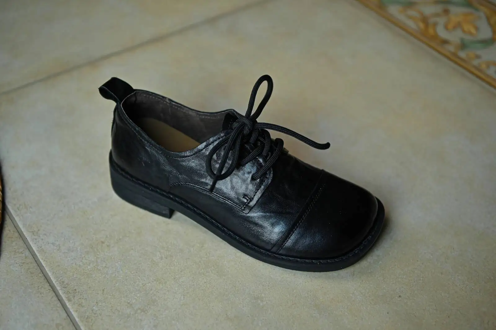 Women's cow leather carving British style lace-up flats oxfords high quality soft comfortable Genuine Leather shoes woman