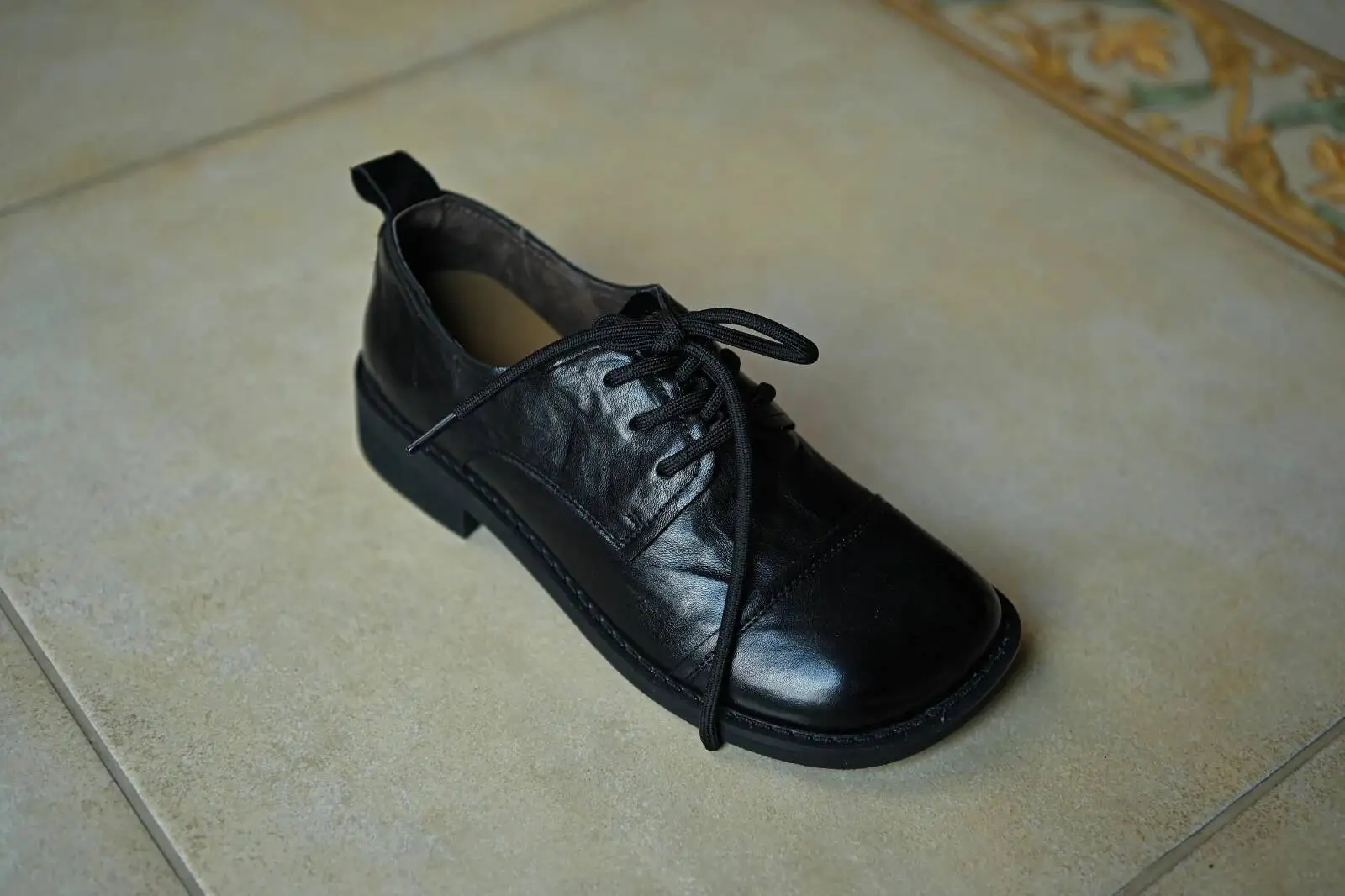 Women's cow leather carving British style lace-up flats oxfords high quality soft comfortable Genuine Leather shoes woman