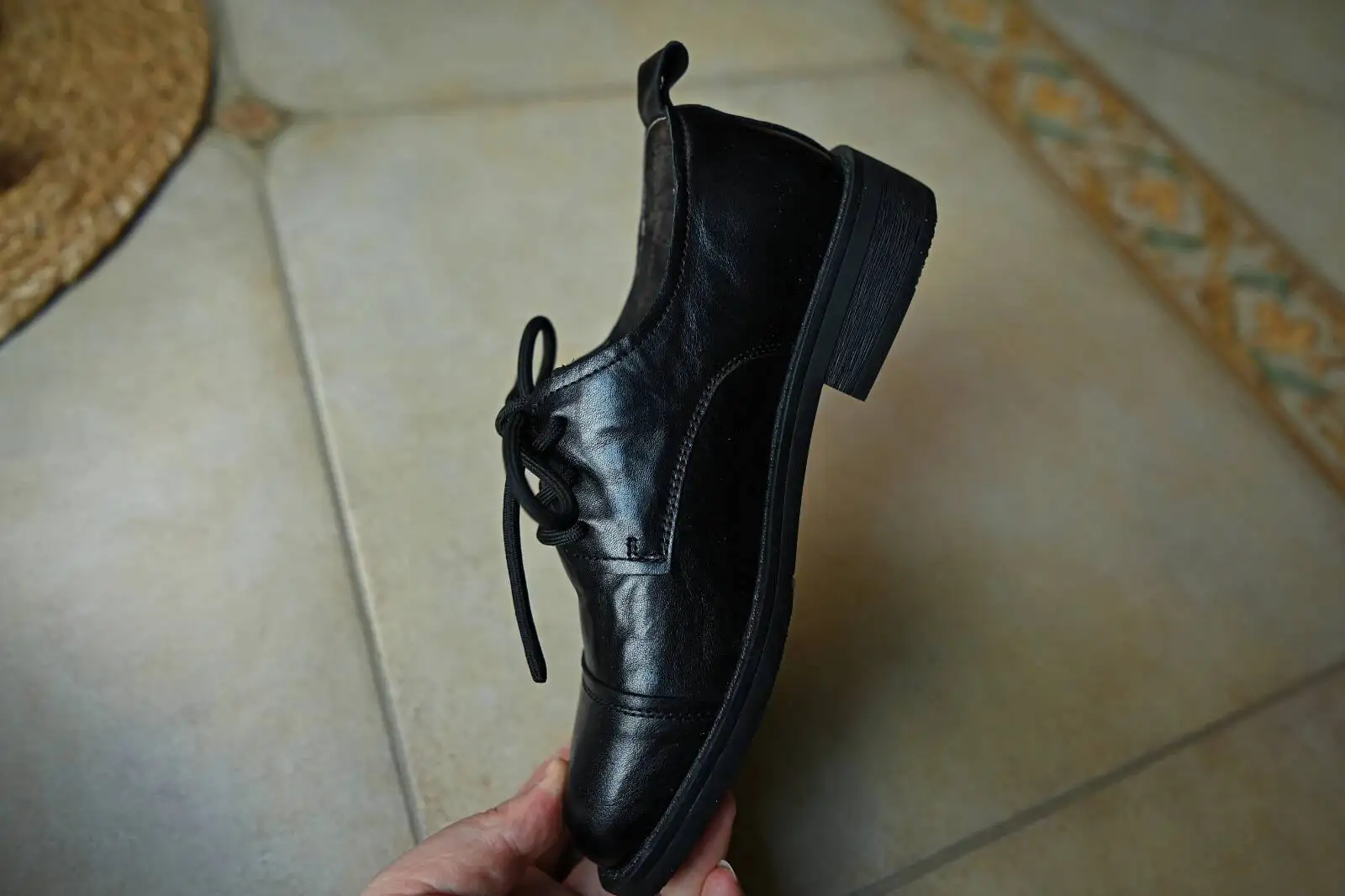 Women's cow leather carving British style lace-up flats oxfords high quality soft comfortable Genuine Leather shoes woman
