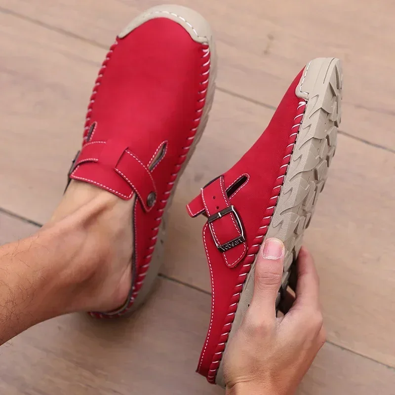 High Quality Semi Slip Shoes 2026 Arrival Men's Leather Shoes Comfortable and Casual Loafers Breathable Outdoor Walking Shoes
