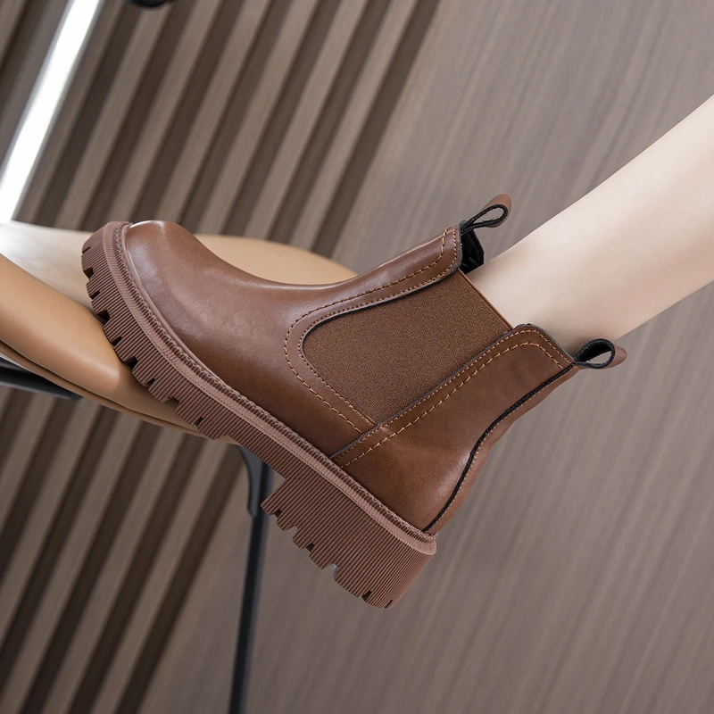 AIYUQI Women's Chelsea Boots Genuine Leather New Autumn Winter Fashion Women's Ankle Boots Retro Winter Boots Ladies WHSLE MTO