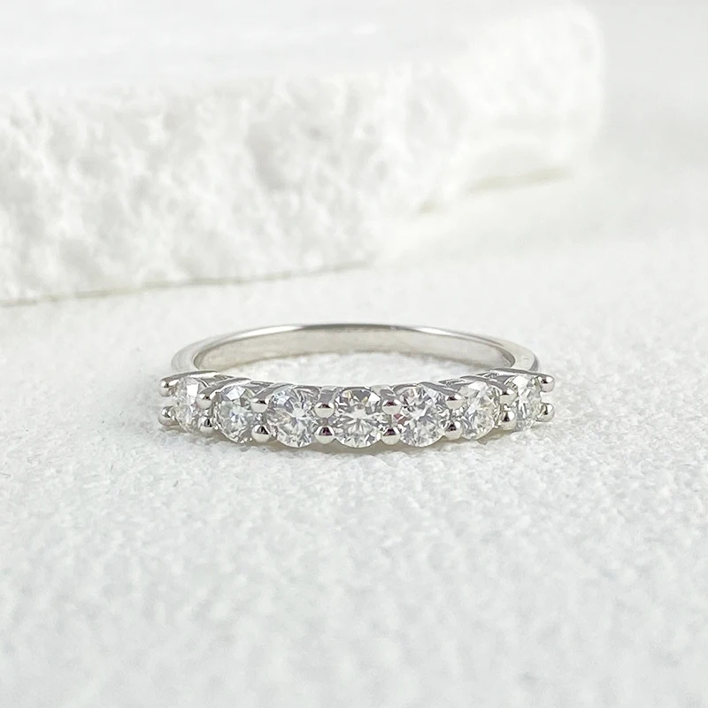 NeeTim Full Moissanite Ring for Women S925 Sterling Silver with White Gold Plated Wedding Bridal Band Rings Sparkling Jewelry