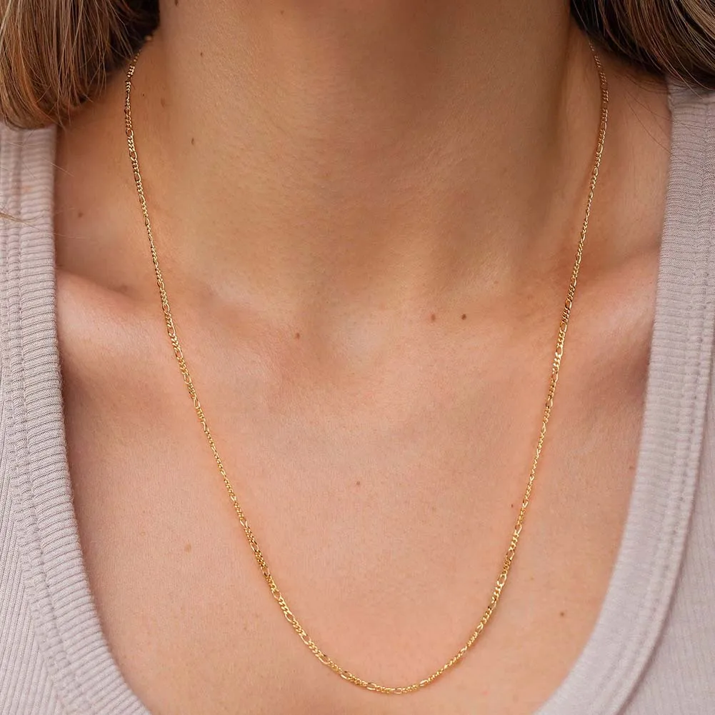ORSA JEWELS 14K Gold 925 Sterling Silver Diamond-Cut Figaro Link Chain Necklace for Women Classic Necklace Party Jewelry SC27