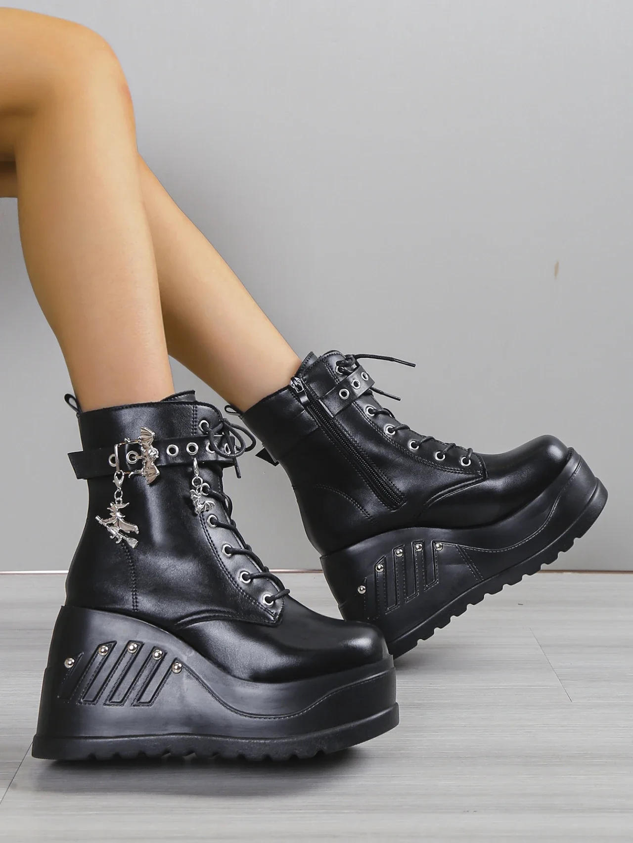 2024 New Boots for Women Fashion Hot Sale Punk Goth Platform Heels Wedge Women's Boots Casual Goth Punk Size 43 Women's Shoes