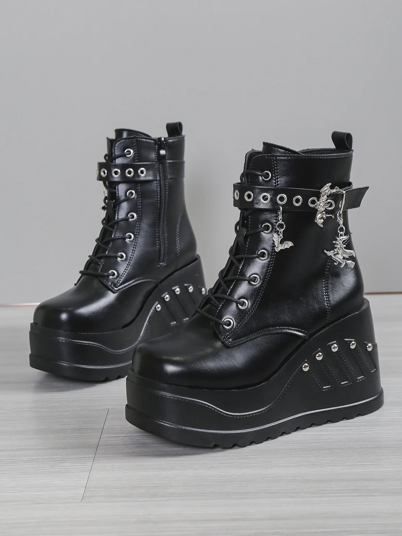 2024 New Boots for Women Fashion Hot Sale Punk Goth Platform Heels Wedge Women's Boots Casual Goth Punk Size 43 Women's Shoes