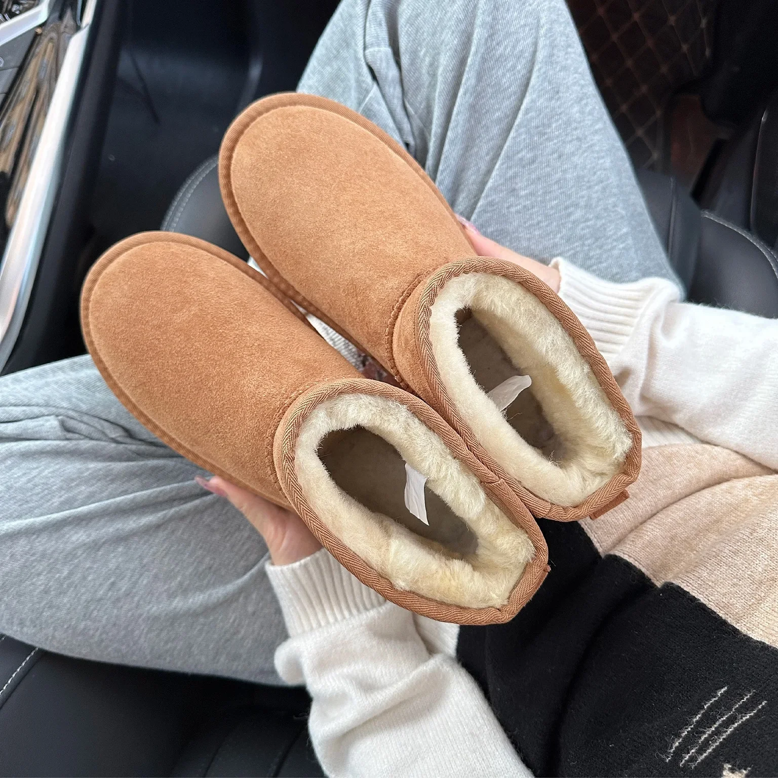 5854 Men's and Women's Sheepskin and Wool Snow Boots, Integrated Fur and Leather, Winter Thick and Warm Women's Boots