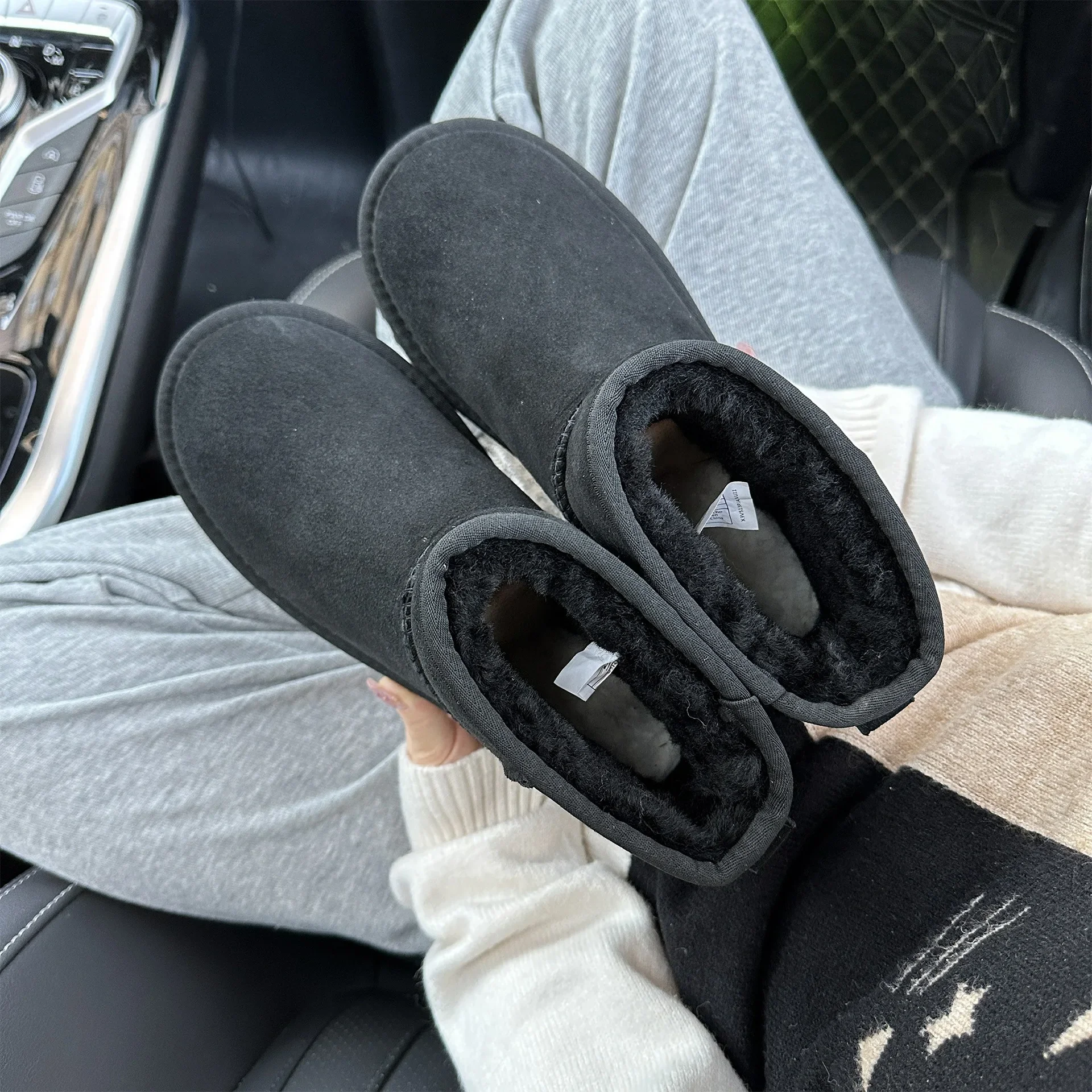 5854 Men's and Women's Sheepskin and Wool Snow Boots, Integrated Fur and Leather, Winter Thick and Warm Women's Boots