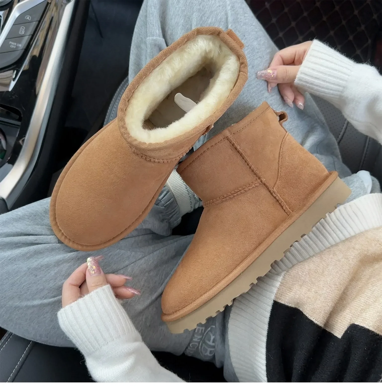 5854 Men's and Women's Sheepskin and Wool Snow Boots, Integrated Fur and Leather, Winter Thick and Warm Women's Boots