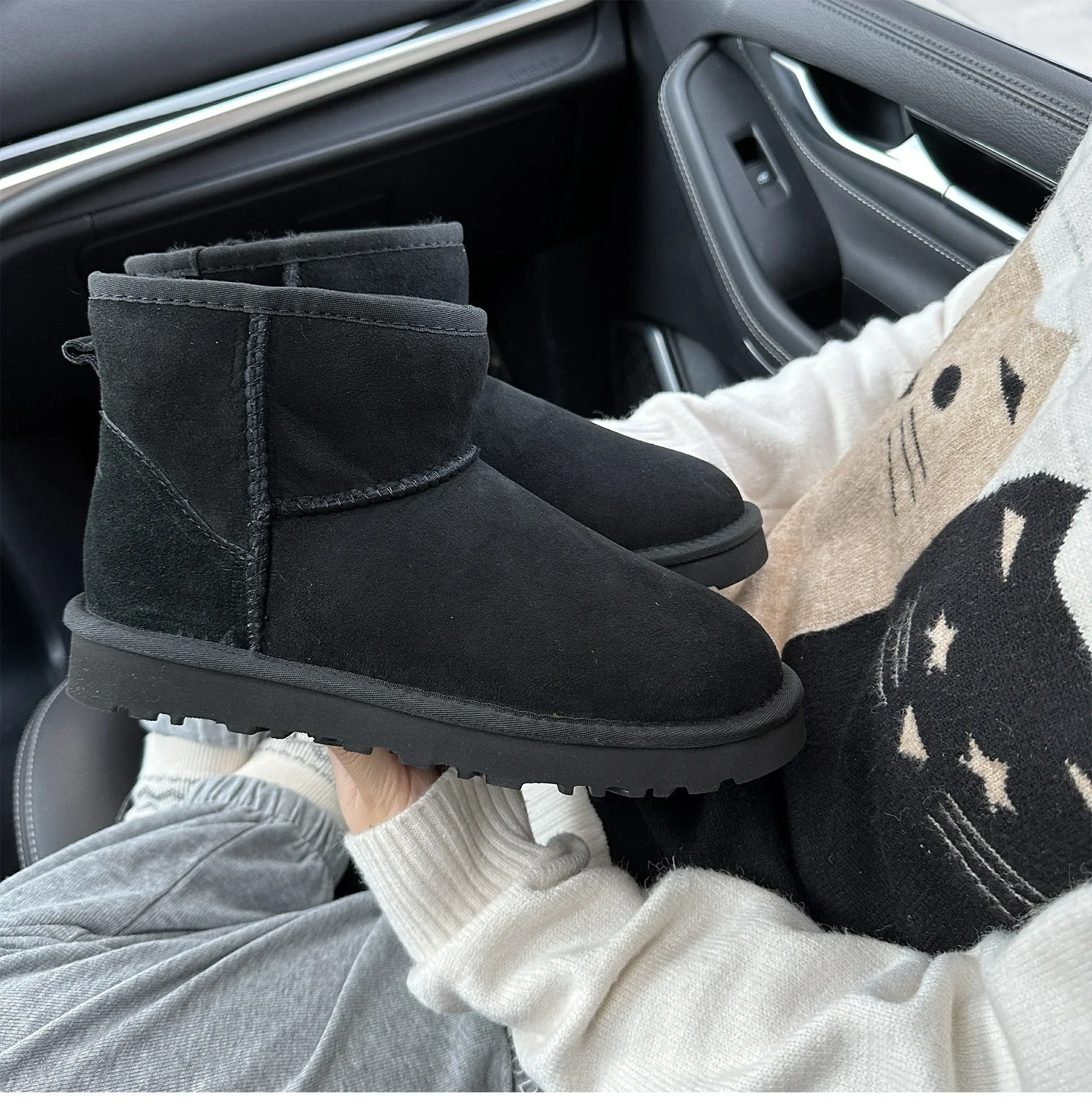 5854 Men's and Women's Sheepskin and Wool Snow Boots, Integrated Fur and Leather, Winter Thick and Warm Women's Boots
