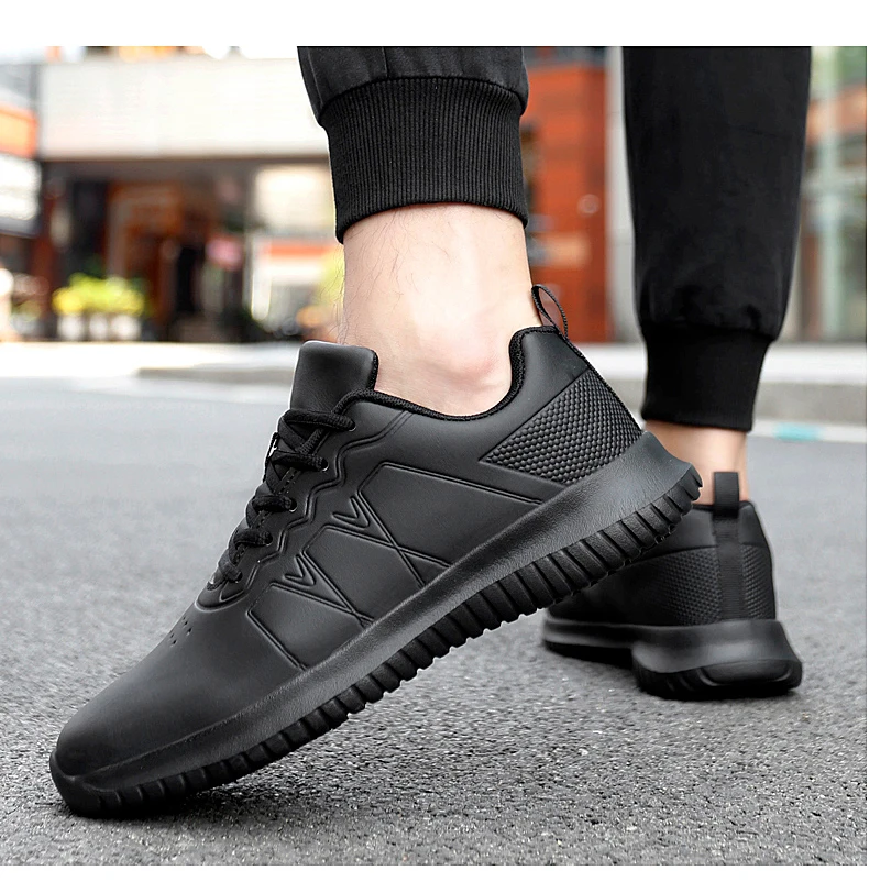 Couple causal Chef Shoes four Season new Lightweight Soft Sole Comfort Oil proof Men and Women's Chef Business Work Leather Shoe