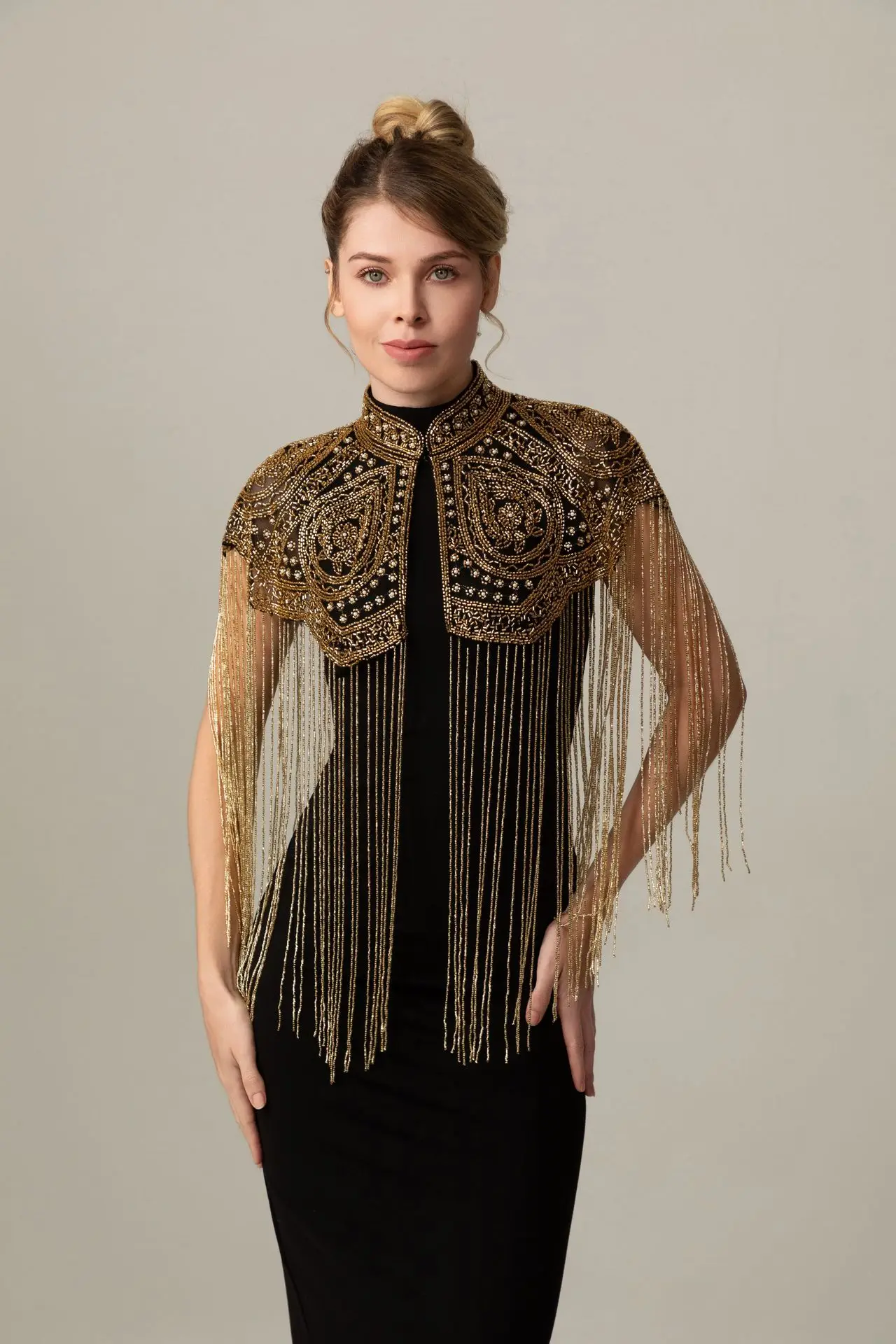 Women Vintage Chinese Style Beaded Shawl Long Tassel Cloud Shoulder Handmade Heavy Beaded Cheongsam Shawl For Catwalk Studio Sho