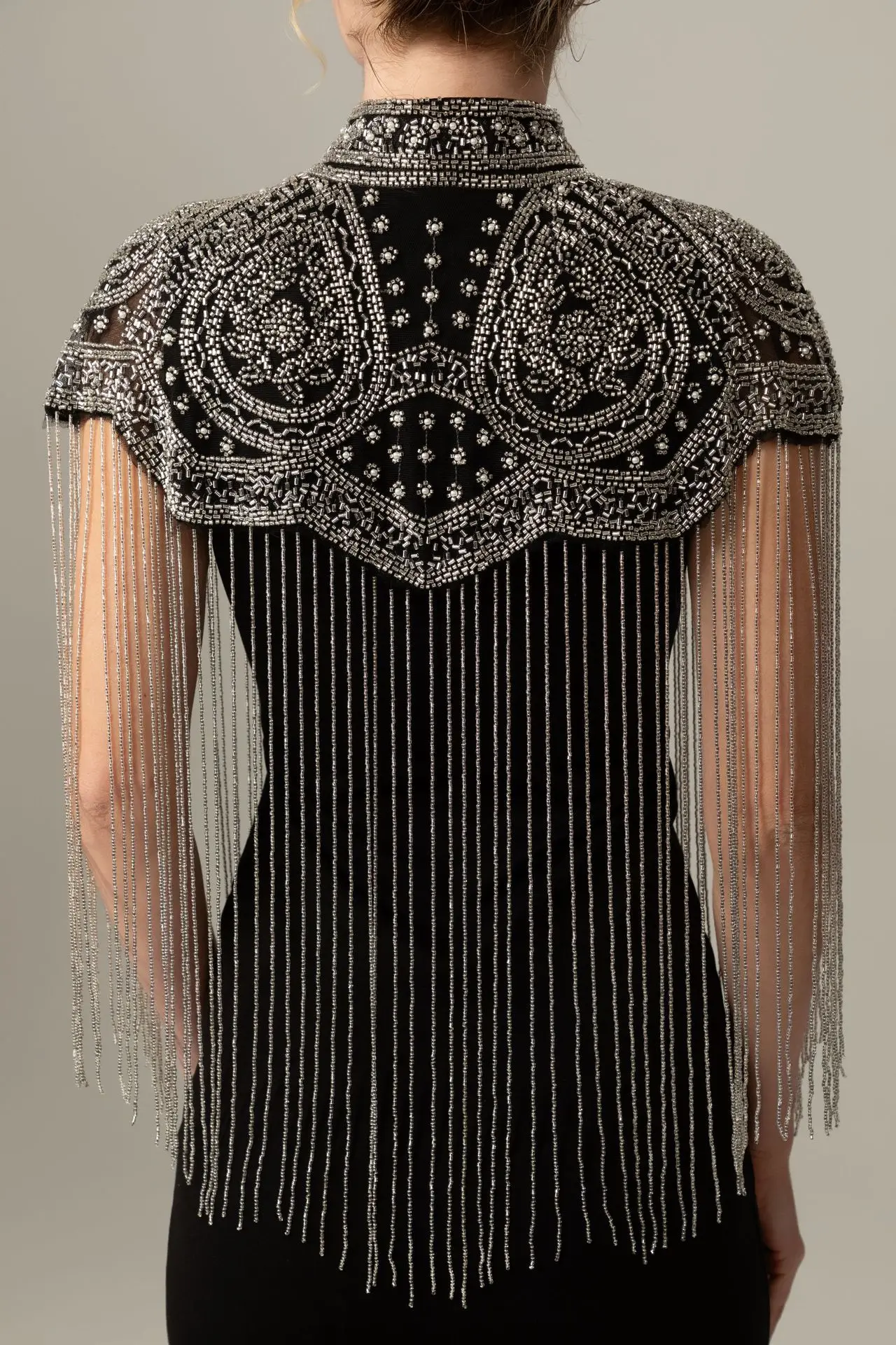 Women Vintage Chinese Style Beaded Shawl Long Tassel Cloud Shoulder Handmade Heavy Beaded Cheongsam Shawl For Catwalk Studio Sho