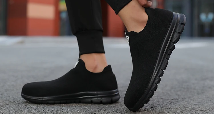 LARNMERN Womens Non-slip Work Safety Shoes for Men Breathable Boots Anti-Slip Slip-On Lightweight Steel Toe Shoe
