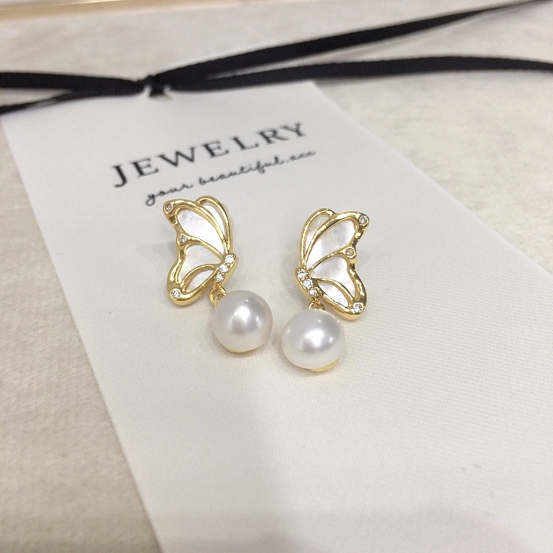 ZHBORUINI 5A High-Quality Natural Seashells Mother Of Pearl Butterfly Earrings Natural Freshwater Pearl Earrings For Women