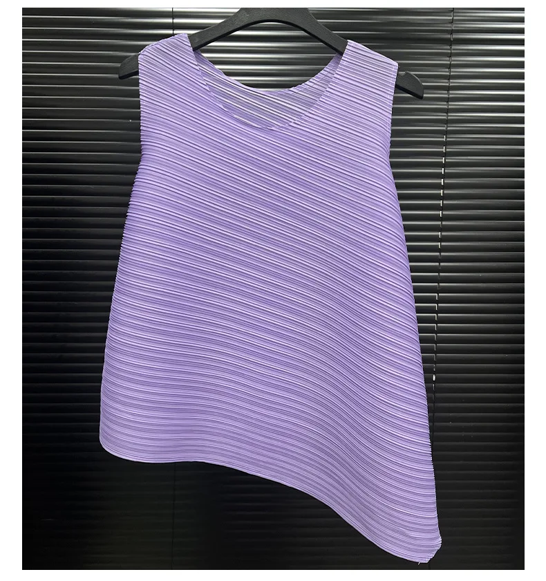 Miyake Elegant Pleated Vest Women's Summer New Irregular Loose Slimming T-shirt Stylish Top Ins Chinese Design Sense Pressure