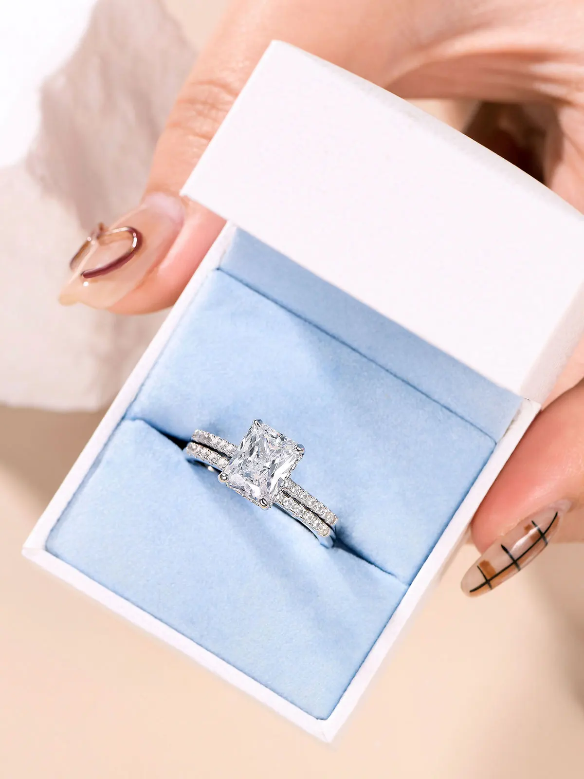 Newshe Moissanite Bridal Rings Set for Women D Color VVS1 Radian Oval Cut Wedding Ring 925 Sterling Silver Luxury Jewelry