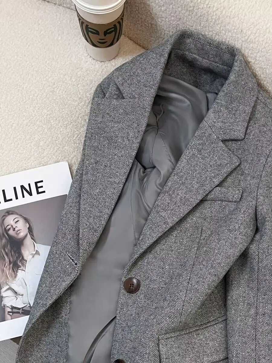 Grey Herringbone Pattern Woolen Suit Jacket for Women 2026 New Autumn Winter Retro Commuting Casual Top Female Single Breasted