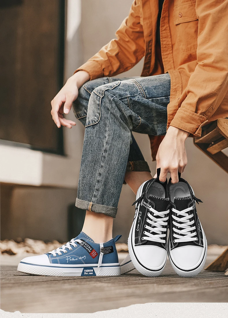 Men's Plus Size Casual Canvas Shoes Summer Soft-Sole Non-Slip Outdoor Walking Shoes Fashion Youth Sports Board Shoes Flat Shoes