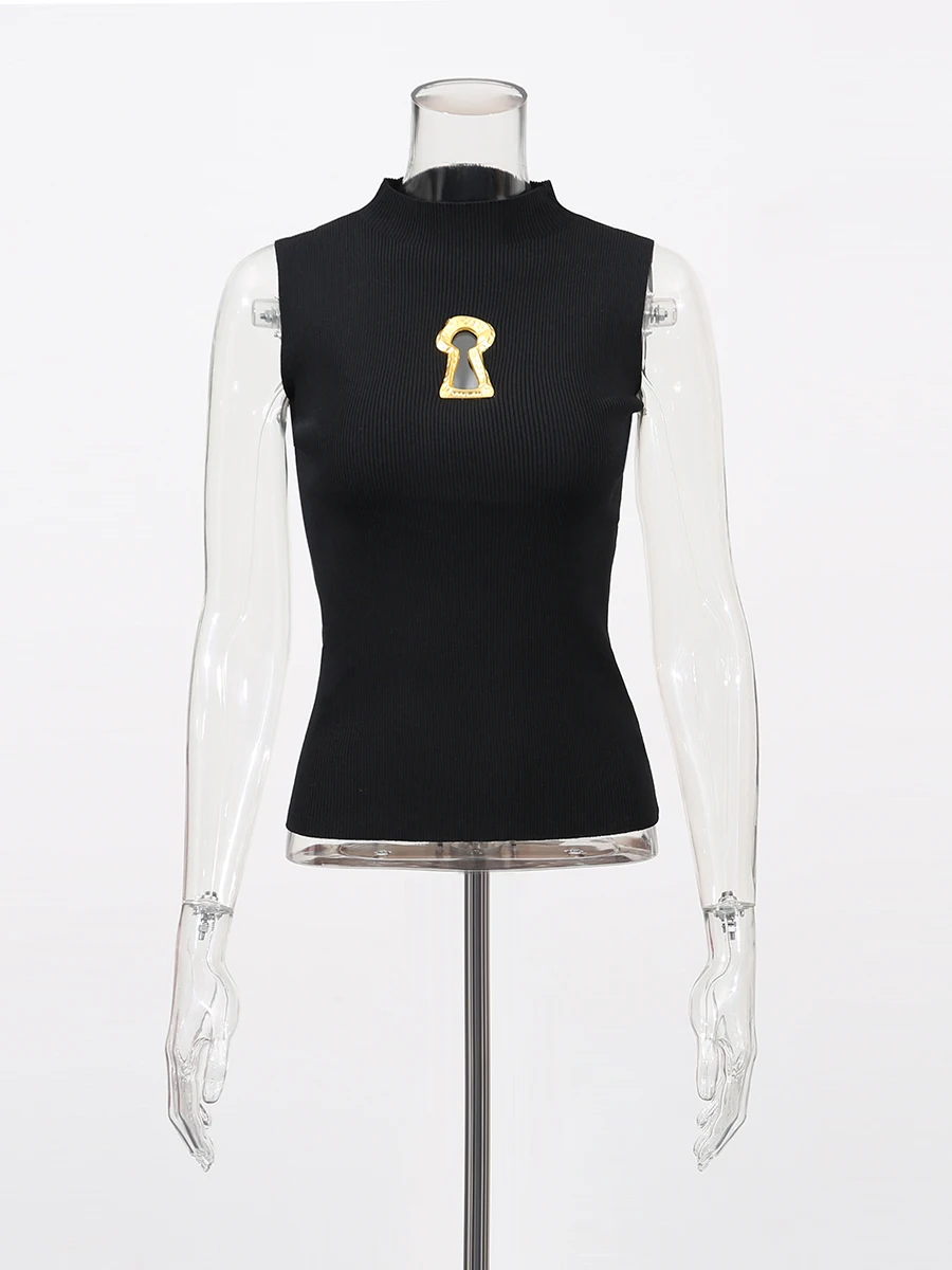 TWOTWINSTYLE Solid Spliced Metal Buckle Slimming T Shirts For Women Turtleneck Sleeveless Minimalist T Shirt Female Fashion New