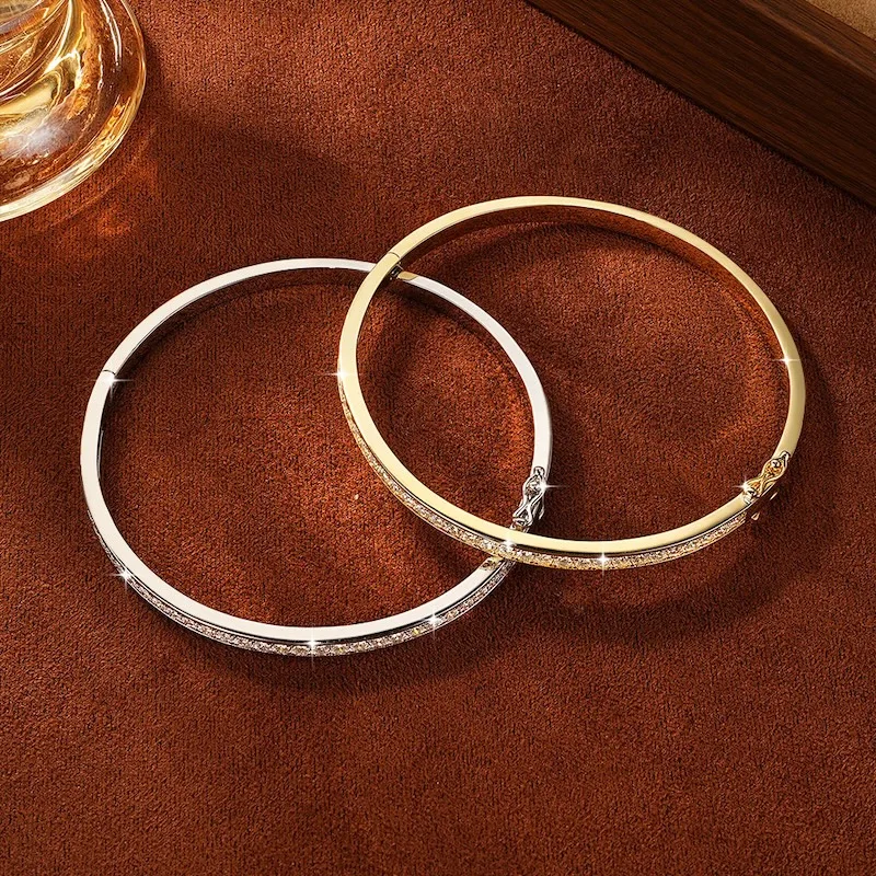 Rrjzz Exquisite Single Row 2.3mm D-Color Full Moissanite Bracelet Channel Set 58MM Inner Diameter Bangle for Women Jewelry Gifts