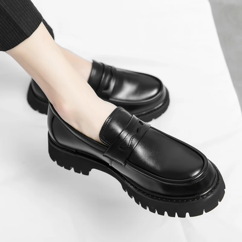 New Platform Shoes Loafers Shoes Men Thick-soled Wedding Shoes Black Formal Business Shoes Slip-on Leather Increase Casual Shoes