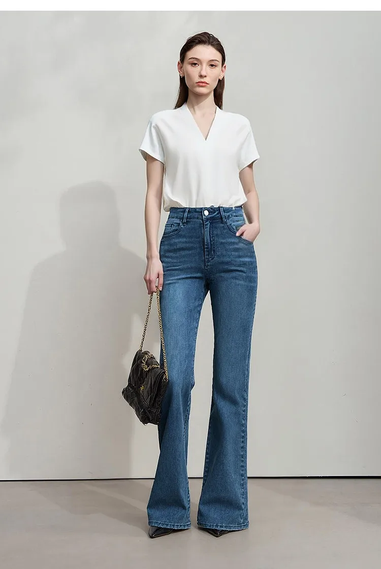 AMII Minimalism 2026 Summer Women's T-shirt Classic Style Casual V-neck Short Sleeve Solid Stretch Female Tops & Tees 12312013