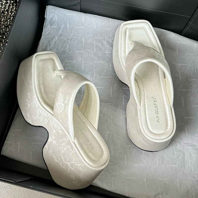 Pumps Flip Flops Slippers Shoes For Ladies New Female Footwear Platform Wedges Women Slippers Fashion Slides Heels  Shoes