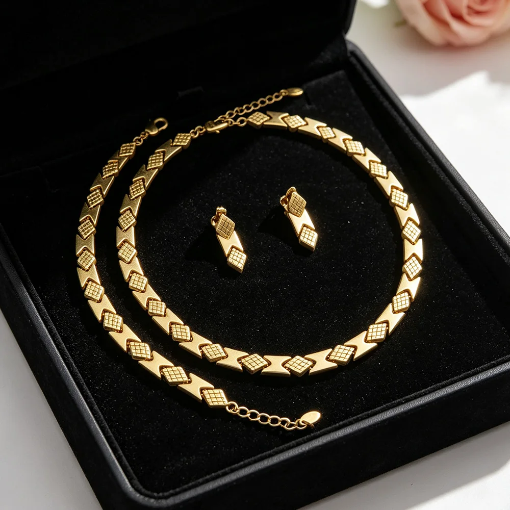 High Grade African Jewelry Women Necklace Bracelet Moderate Size Copper Earring Neck Chain 45CM Hip Hop Wholesale Accessories