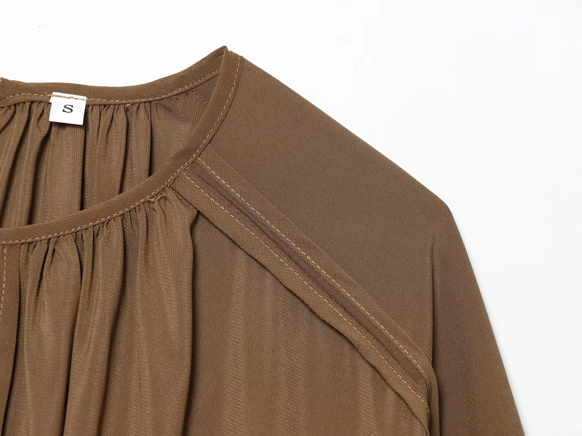 2027 Spring Autumn Women's Vintage Loose Oversized Ruffles Tierred Shirts Lady Elegant Black Brown O-neck Street Layered Blouses