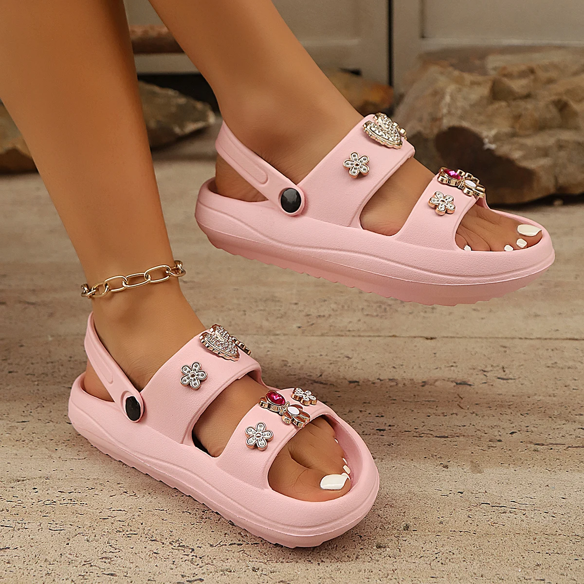 Summer Women Slippers Diamond Bear Floral Heart Decor Sandals Vacation Beach Parties Home Versatile Multi-Color Women Slides