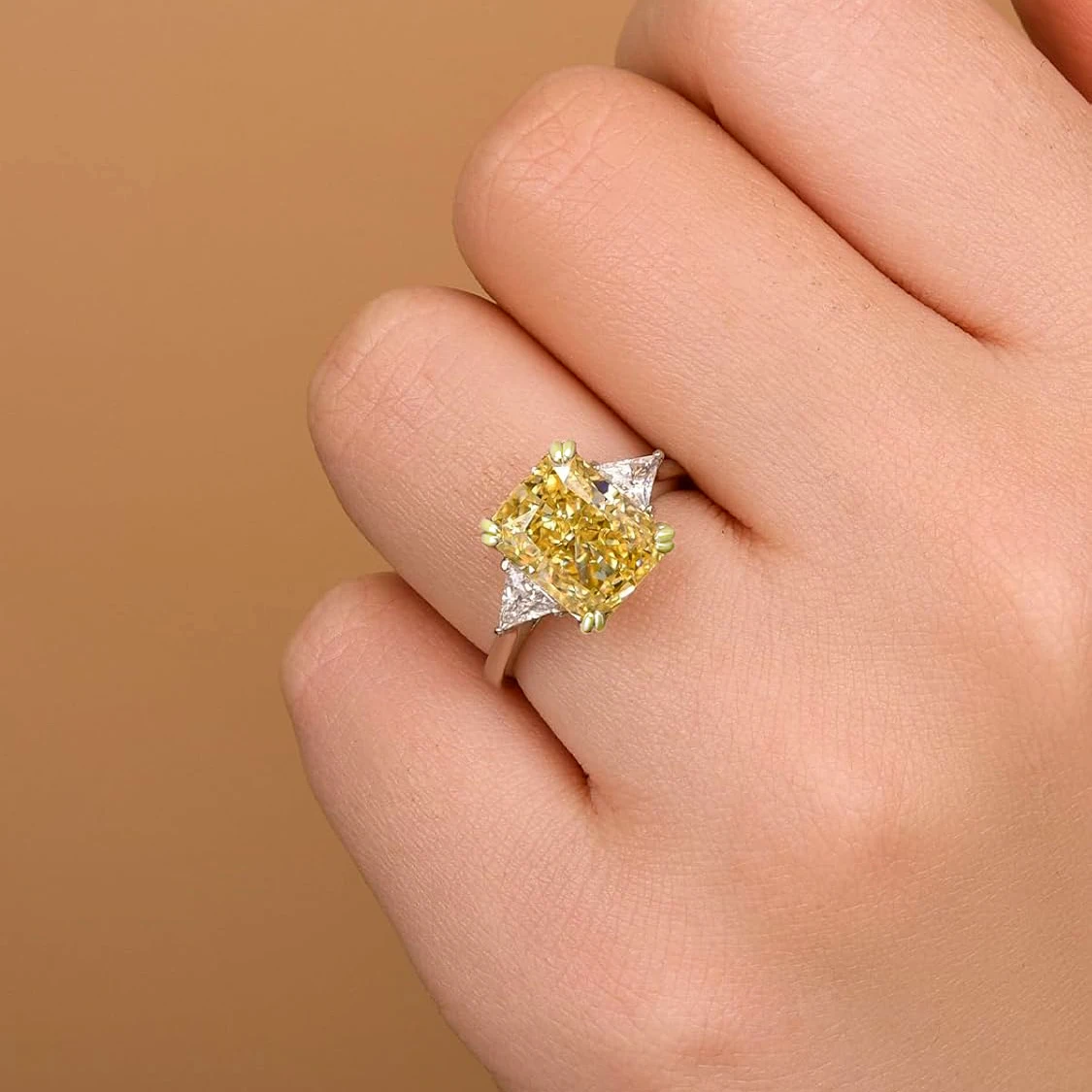 Luxury 10x14MM Rectangular Yellow High Carbon Diamond Ring Women 10ct Ice Cut Ring Wedding Jewelry 100% S925 Silver Gold-Plated