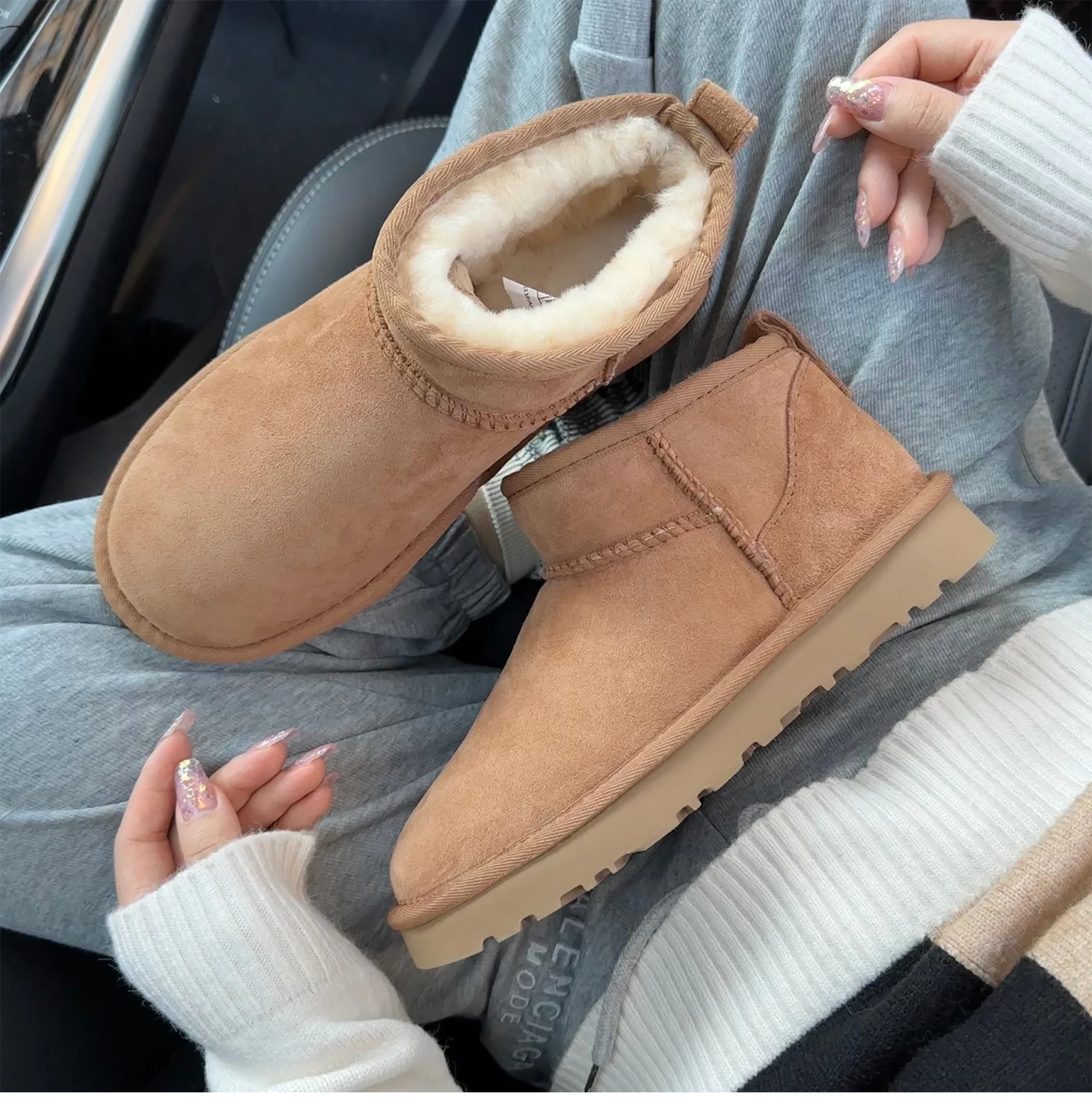 NO-LOGO Genuine Sheepskin Wool, Classic Mini Sheepskin Snow Boots, Chestnut Casual Warm Boots for Women Platform Boots
