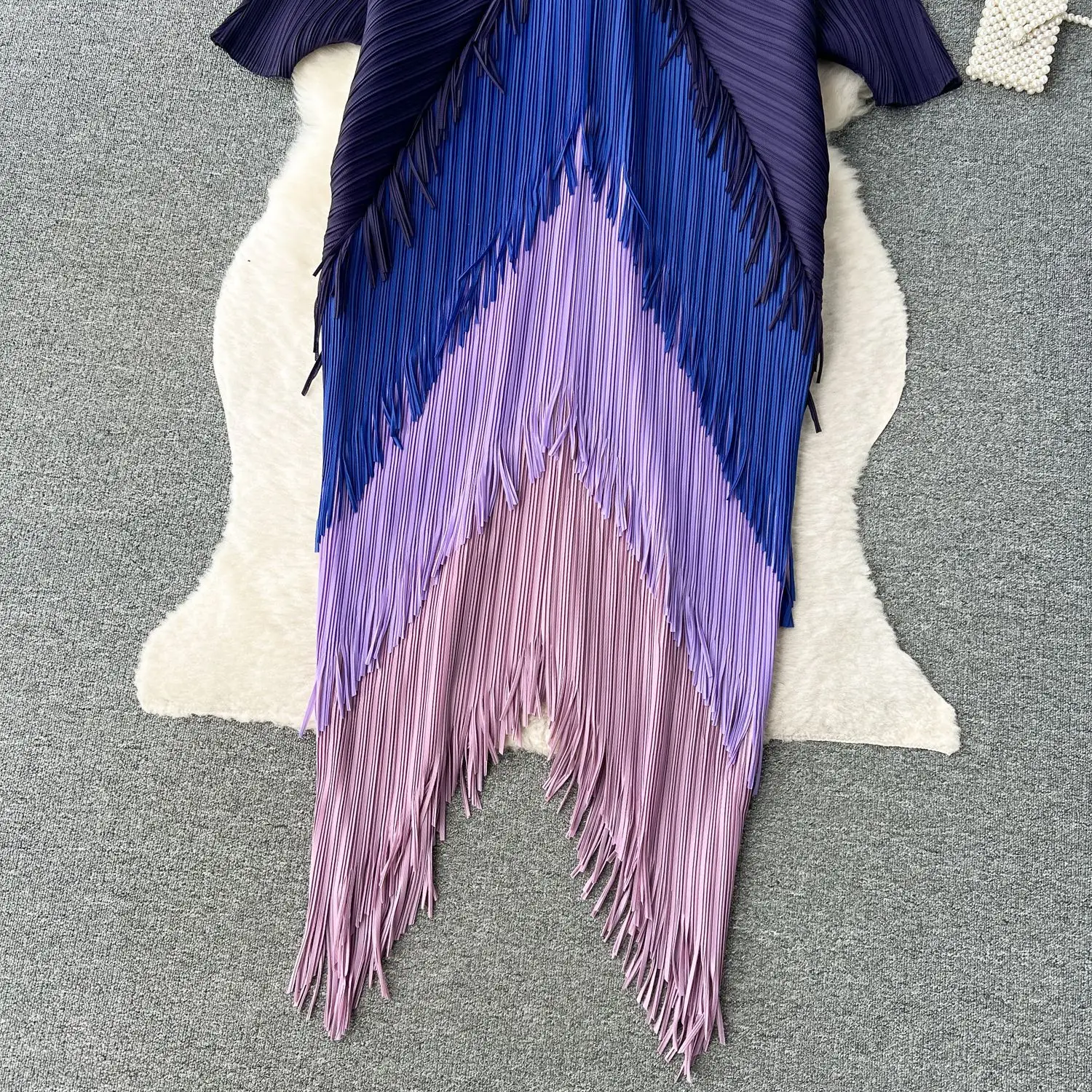 Miyake Tassel Patchwok Color Block Dress for Women Pleated Batwing Sleeve Mid-calf Dresses Fashion Female 2025 Summer