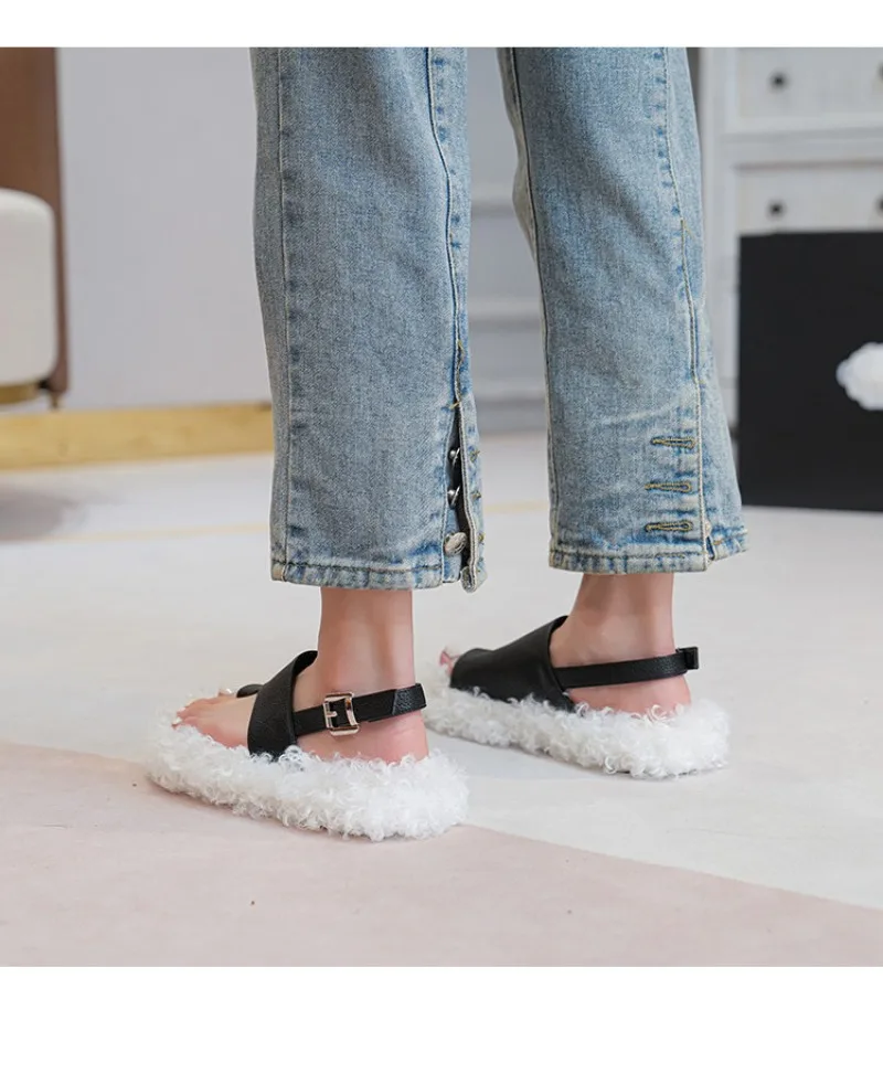 Cozy Warm Fluffy Flat Slippers Women Fashion Clip Toe Back Strap Buckle Designer Shoes 42 Plus Size Flip Flops Zapatos De Mujer