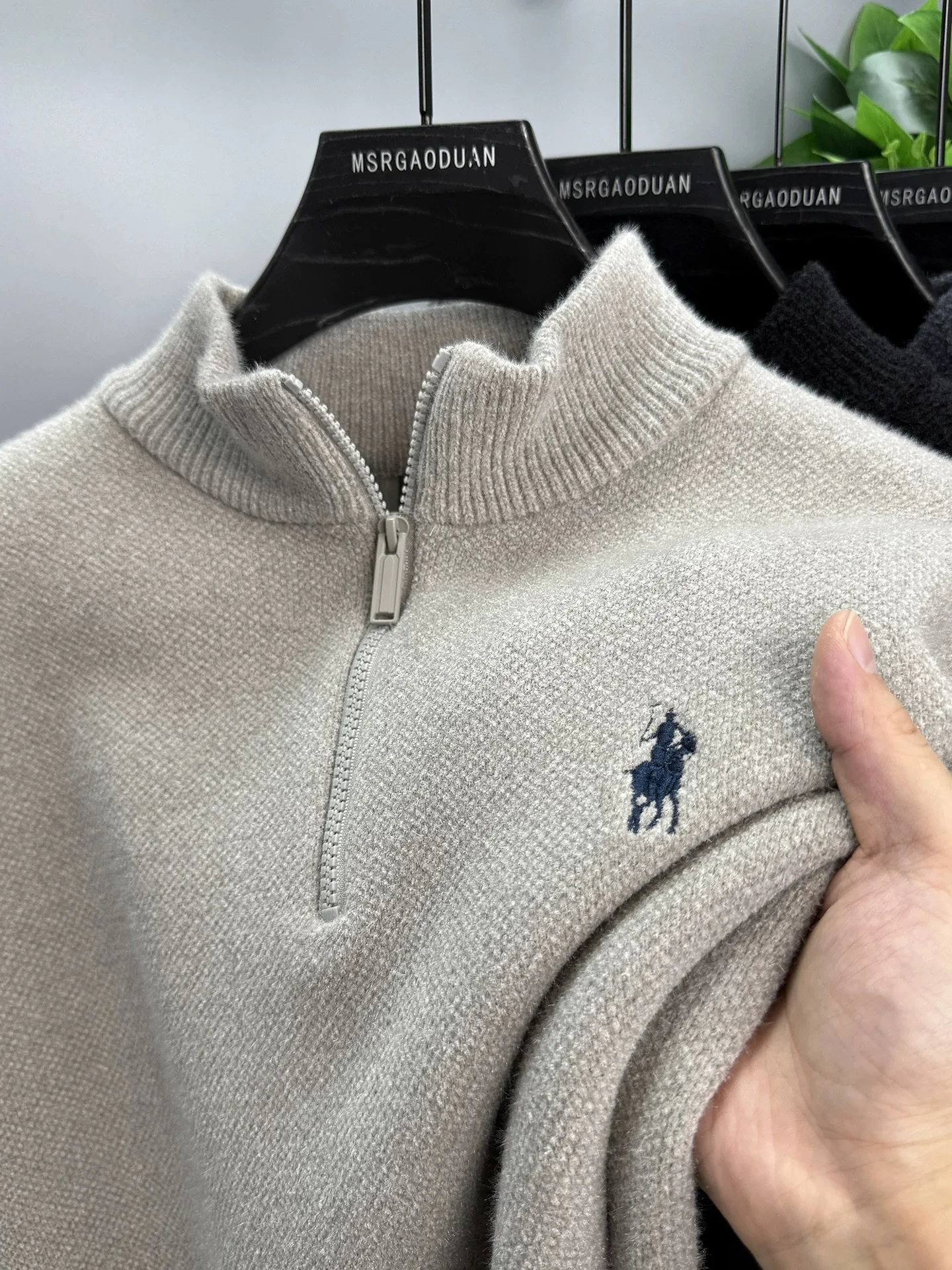Luxury brand zipper semi high neck sweater men's high-end fashion ponytail golf embroidery winter new velvet warm knit pullover