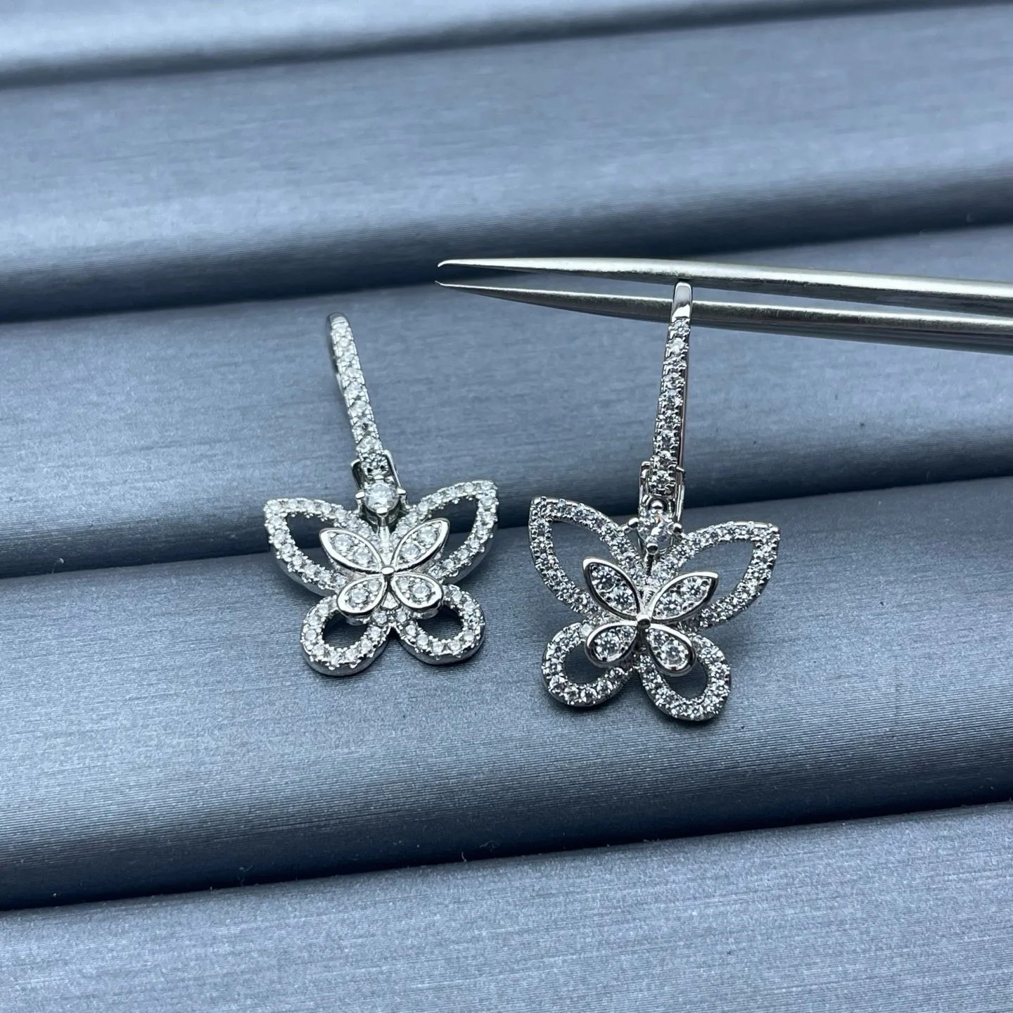 Luxury The 925 Silver Women's Jewelry Collection Includes Classic Butterfly Earrings, Butterfly, and Butterfly Holiday Gift