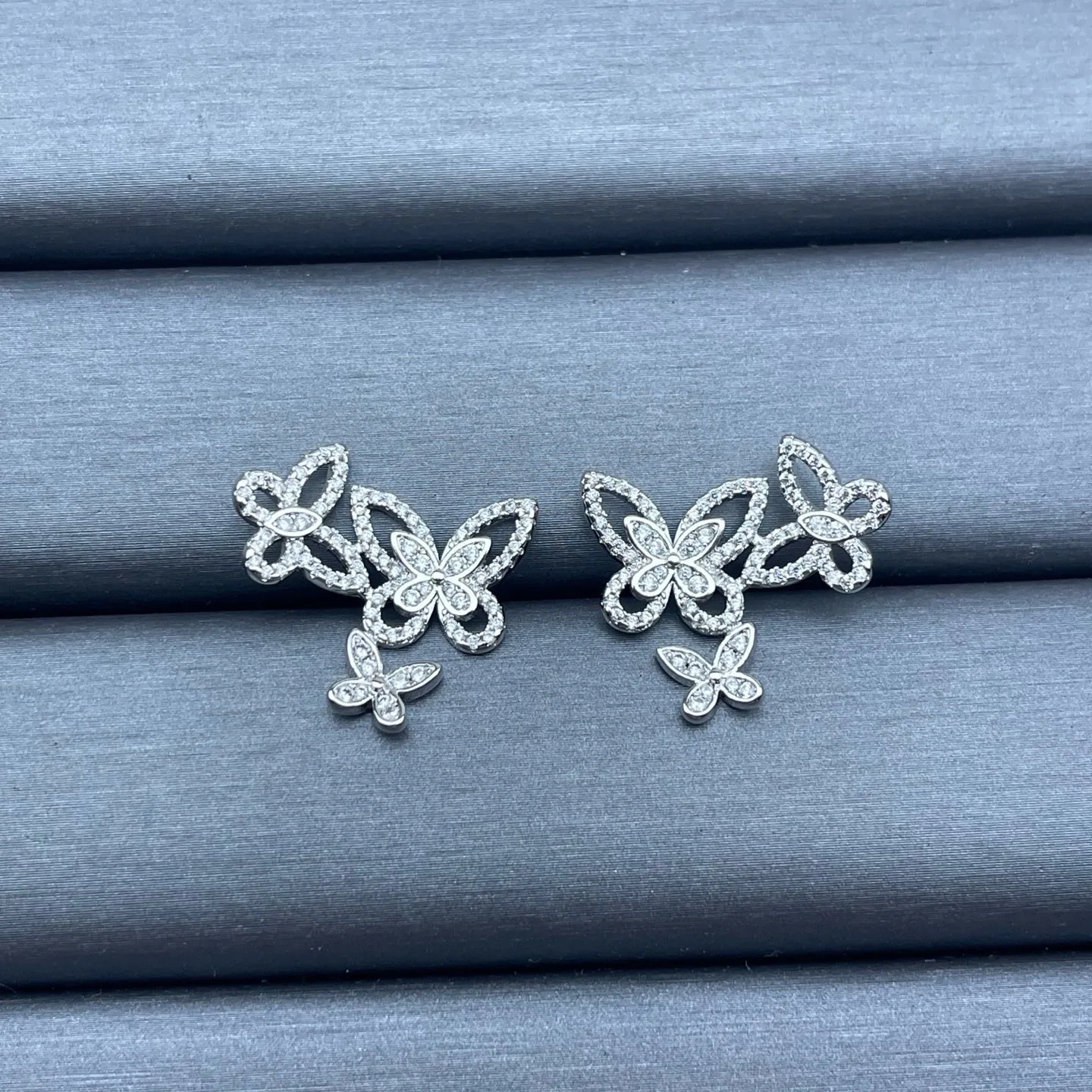 Luxury The 925 Silver Women's Jewelry Collection Includes Classic Butterfly Earrings, Butterfly, and Butterfly Holiday Gift