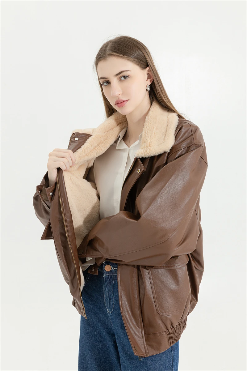 Winter Women's Fur Leather Jacket Long Sleeved Loose Warm Lamb Wool Vintage Thickened Locomotive Lapel Female PU Motorcycle Coat