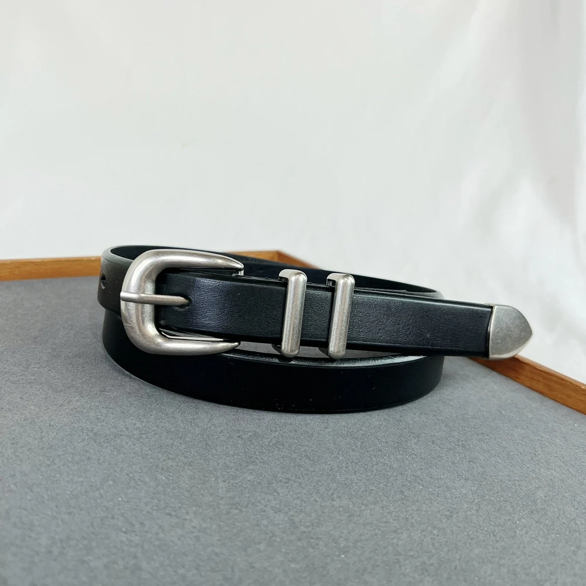 Women Men Vintage Silver Black Waistband leather Cowskin Buckle Belt 125cm
