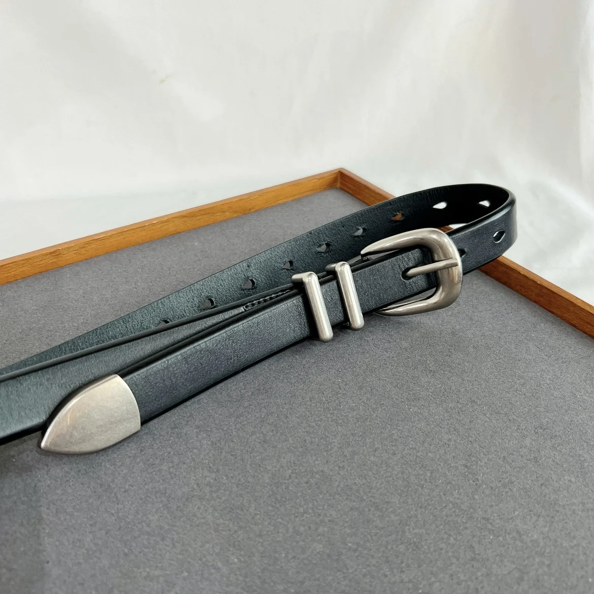 Women Men Vintage Silver Black Waistband leather Cowskin Buckle Belt 125cm