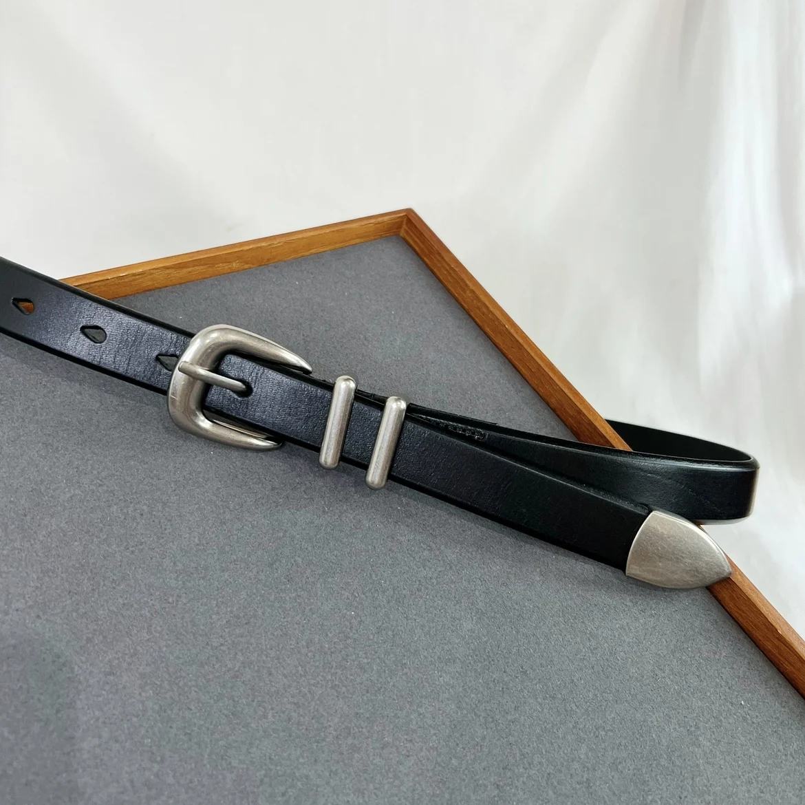 Women Men Vintage Silver Black Waistband leather Cowskin Buckle Belt 125cm