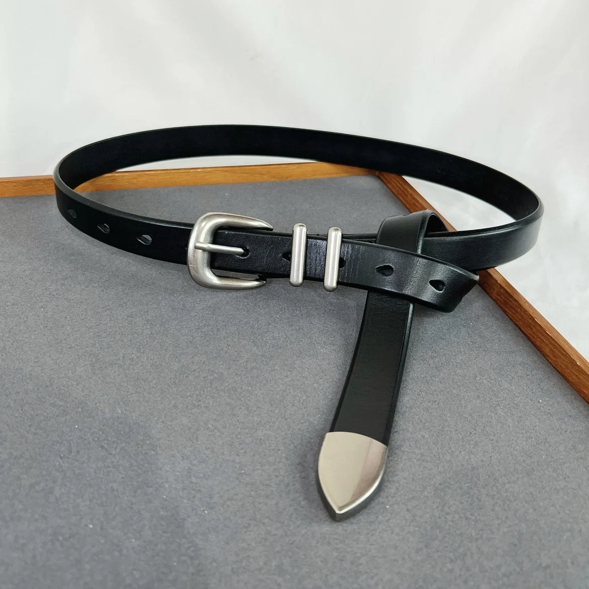 Women Men Vintage Silver Black Waistband leather Cowskin Buckle Belt 125cm