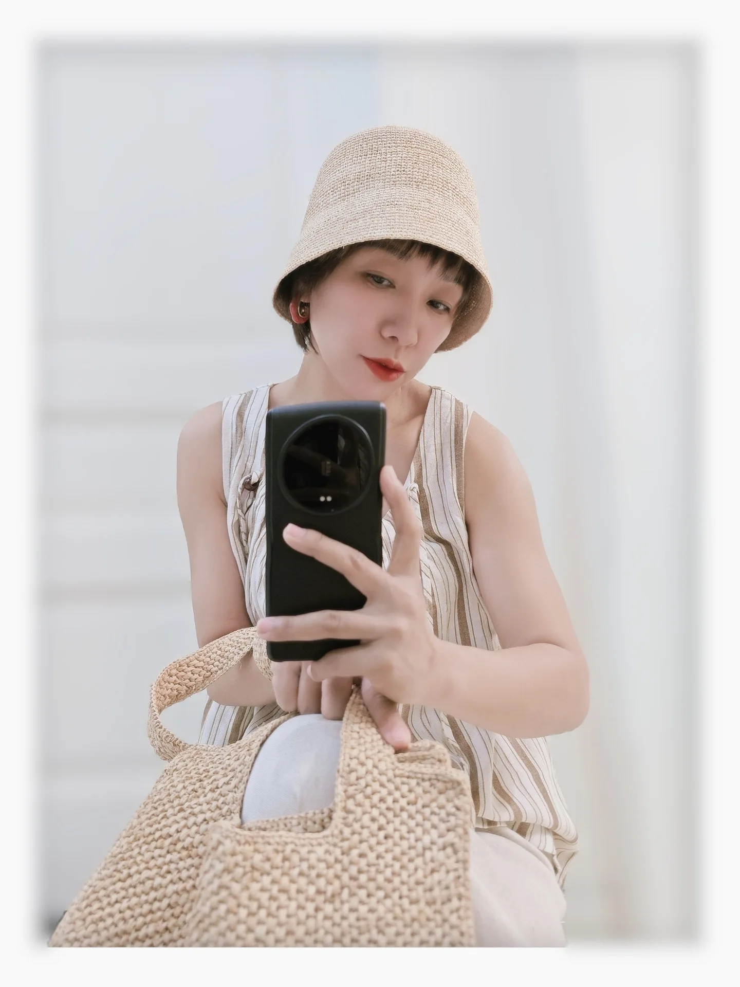 Fashion Raffia Fine Needle Luxury Bucket Hat For Women Summer Sun Shading Fisherman Hat Designer Wide Brim Basin Hat K Pop