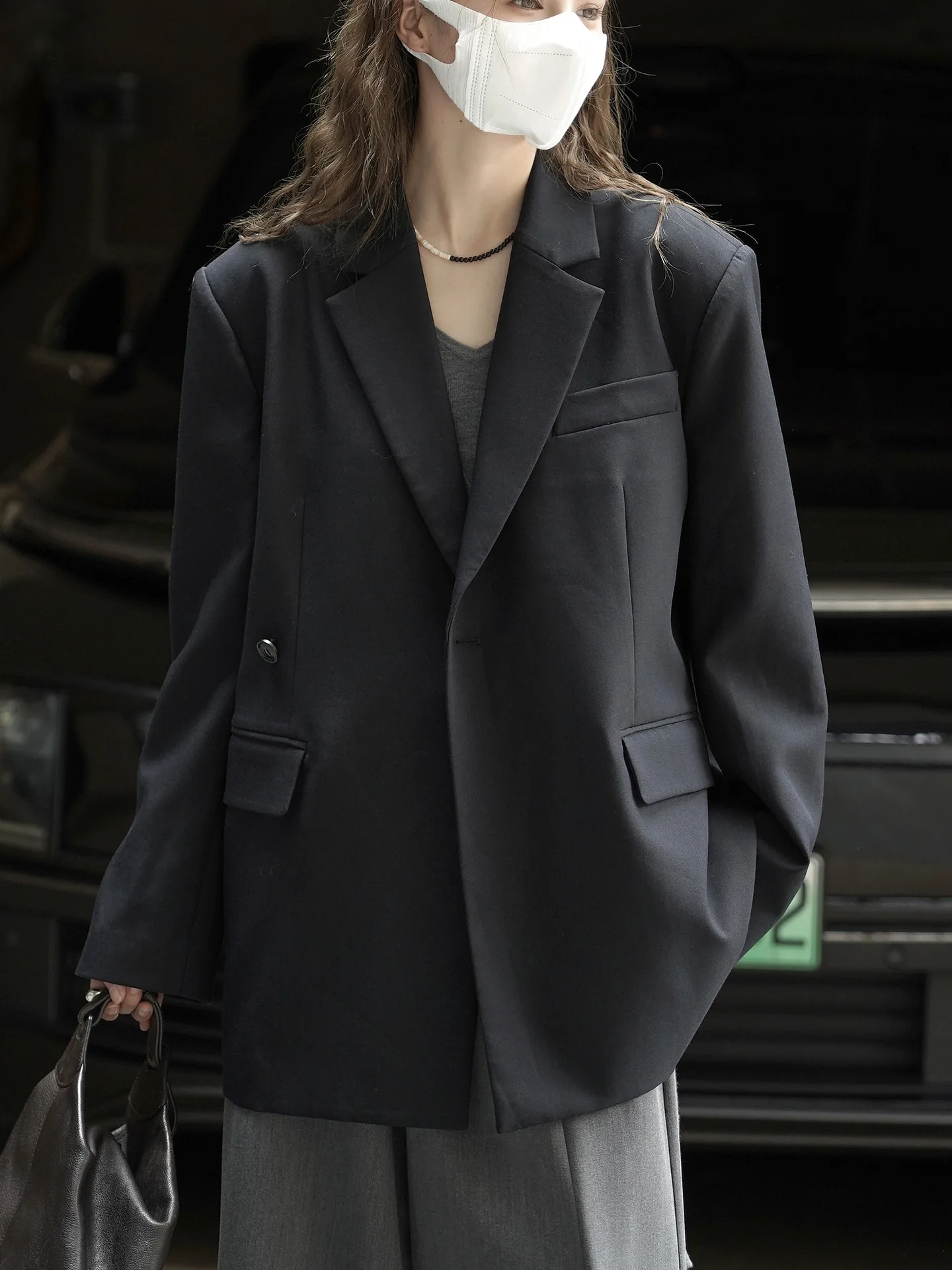 RZIV Fashionable Design Slanted Placket and Back Slit Coats, Loose Fitting Suit, Slimming Jacket for Women